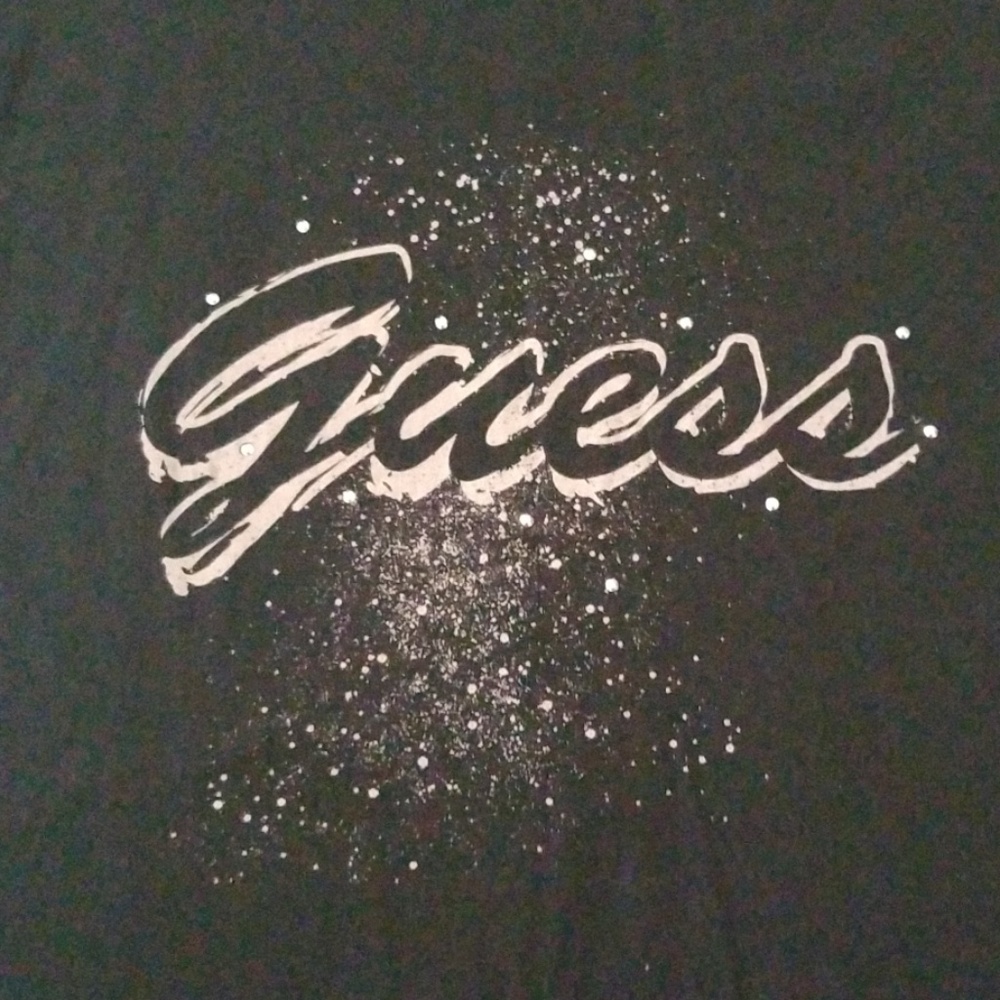 Guess black shirt - Picture 2 of 2